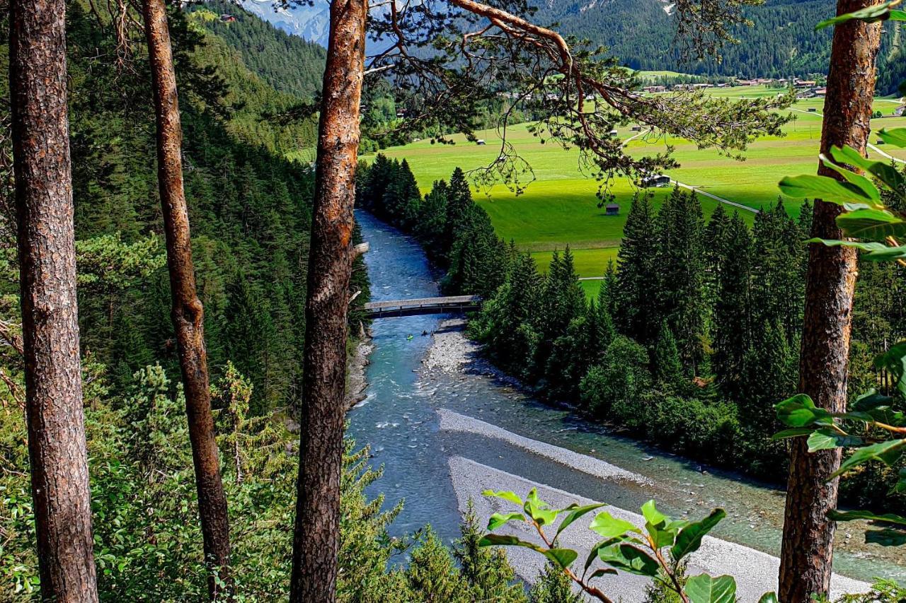 Gori Boutique Apartments - Tirol รอยท์เทอ ภายนอก รูปภาพ
